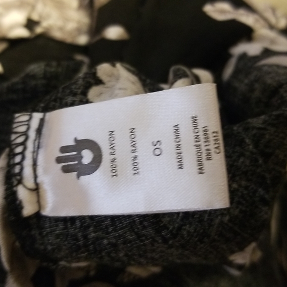 Spiritual Gangster Kimono - Picture 11 of 13